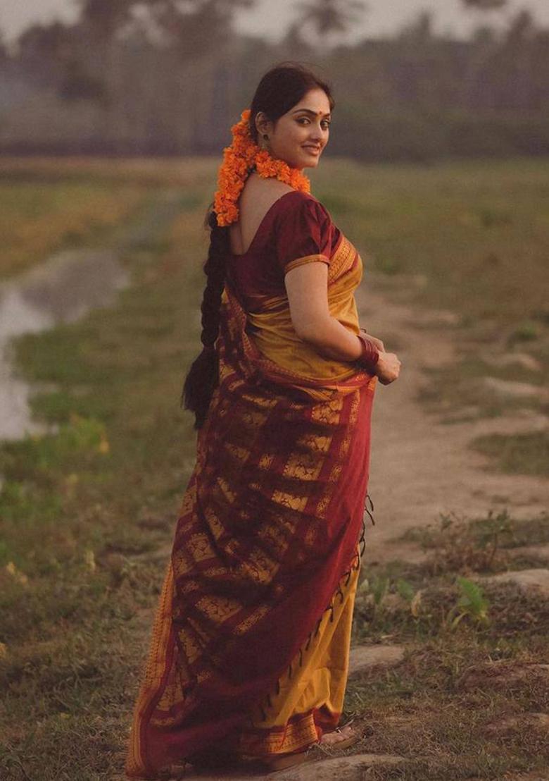 Mustard Jacquard Silk Blend Saree Set - Indya