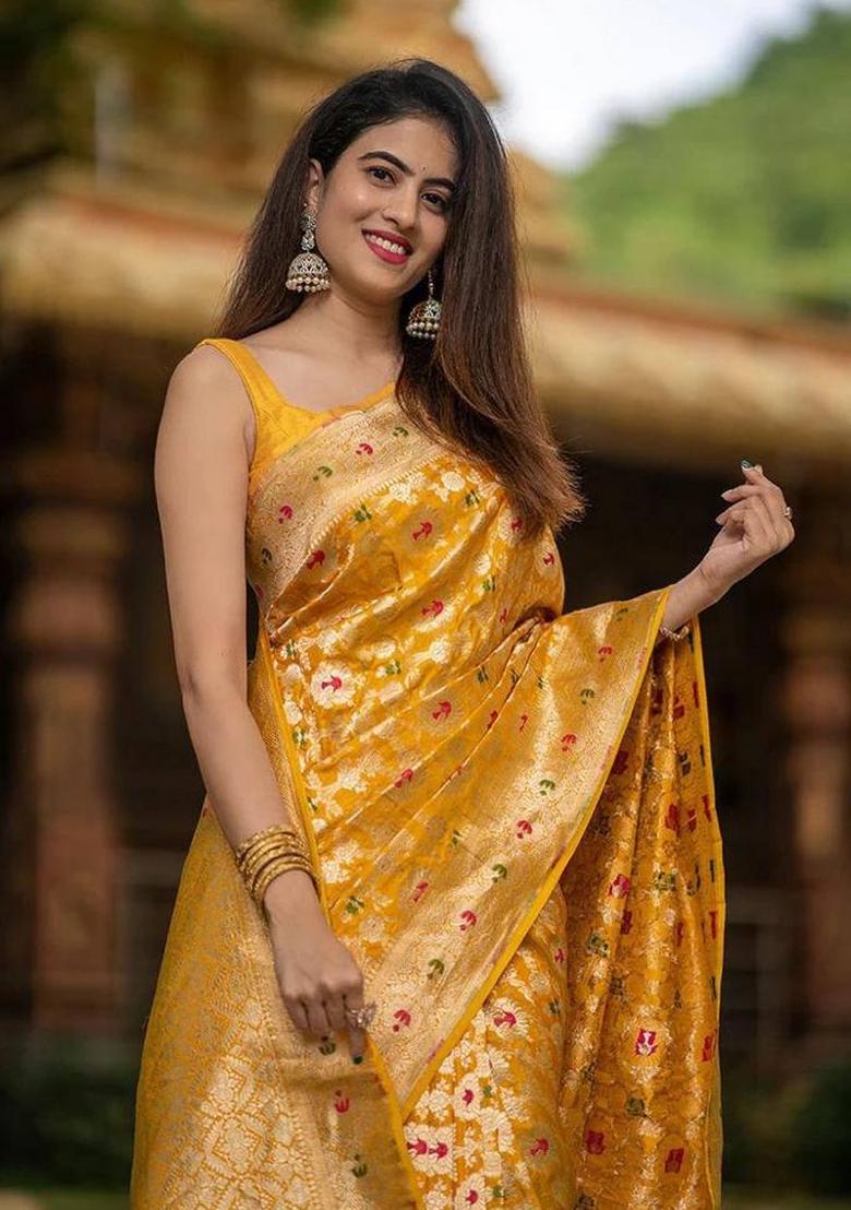 Mustard Jacquard Silk Blend Saree Set - Indya