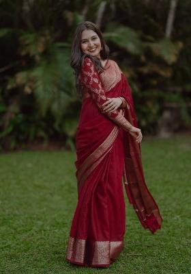Red Jacquard Silk Blend Saree Set