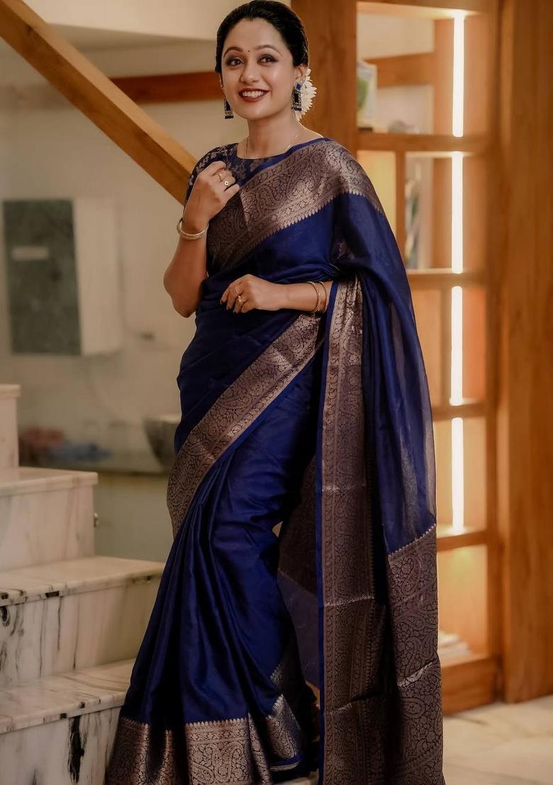 Blue Jacquard Silk Blend Saree Set - Indya