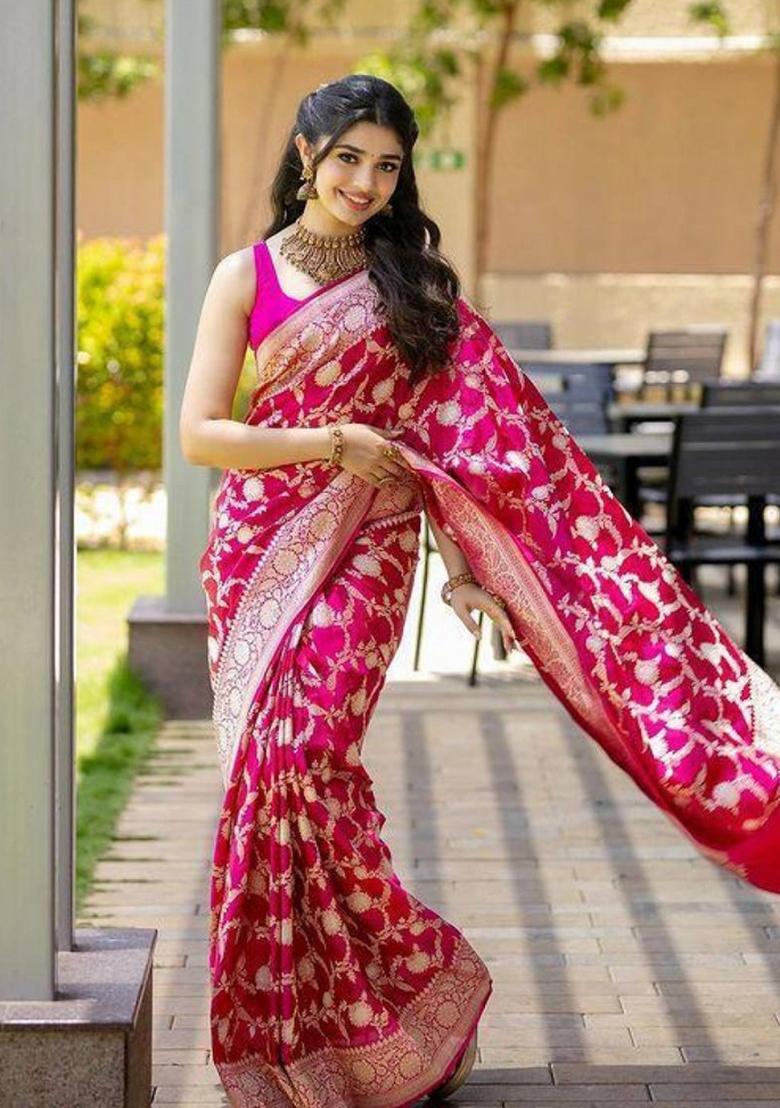 Pink Jacquard Silk Blend Saree Set - Indya