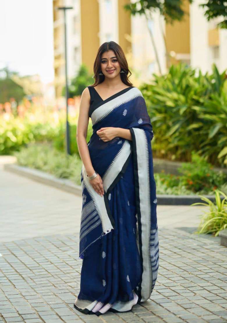 Blue Jacquard Linen Saree Set for Diwali | Wedding & Festive Wear - Indya