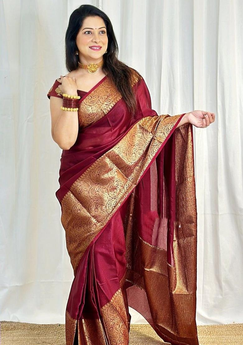 Maroon Jacquard Silk Blend Saree Set - Indya