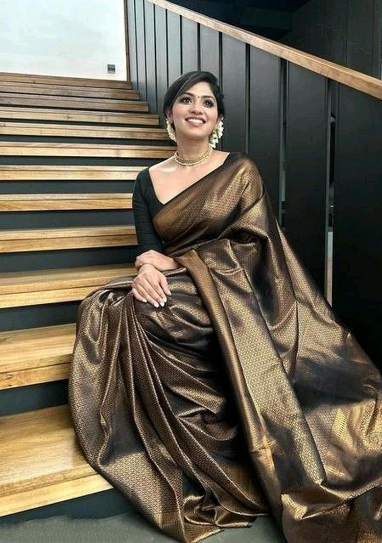 Black Jacquard Silk Blend Saree Set - Indya