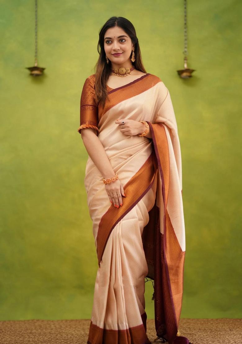 Off White Jacquard Silk Blend Saree Set - Indya