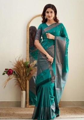 Rama Jacquard Silk Blend Saree Set
