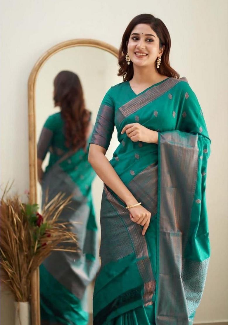 Rama Jacquard Silk Blend Saree Set - Indya