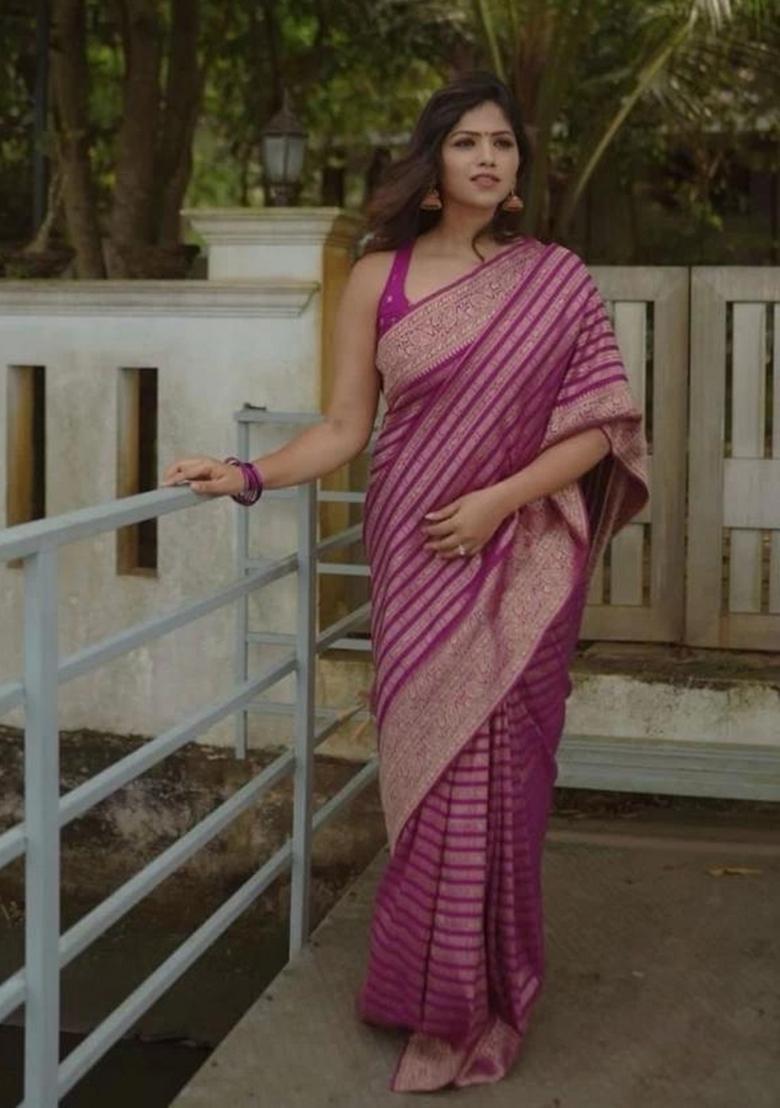 Pink Jacquard Silk Blend Saree Set - Indya