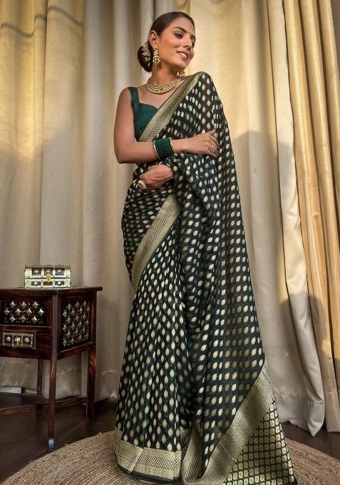 Green Jacquard Silk Blend Saree Set
