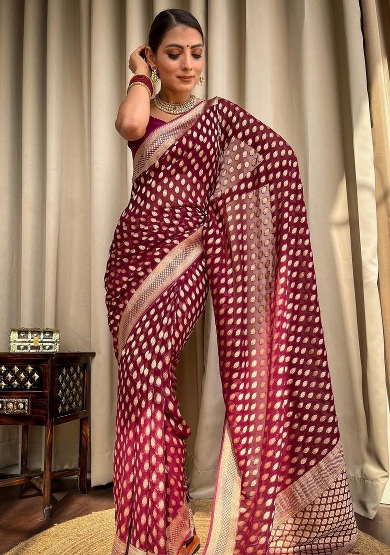Maroon Jacquard Silk Blend Saree Set - Indya