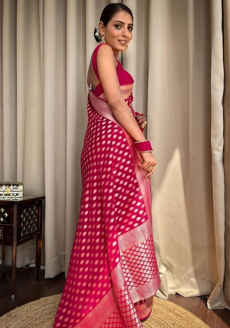 Pink Jacquard Silk Blend Saree Set - Indya