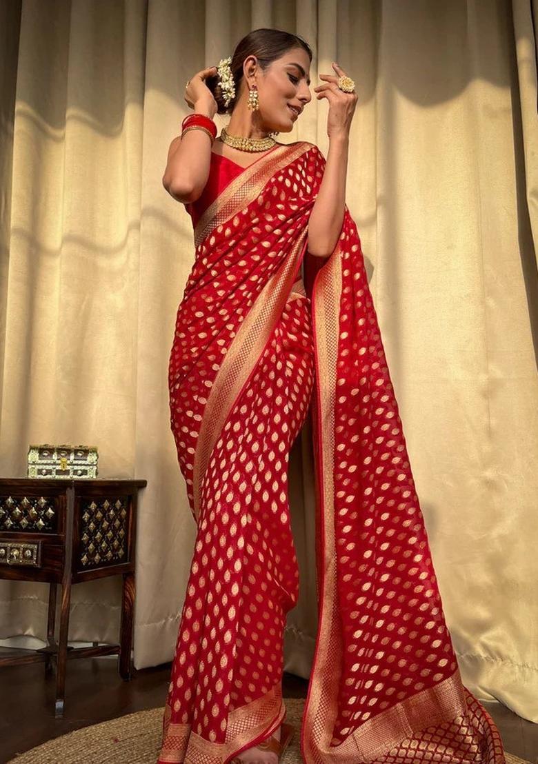 Red Jacquard Silk Blend Saree Set - Indya
