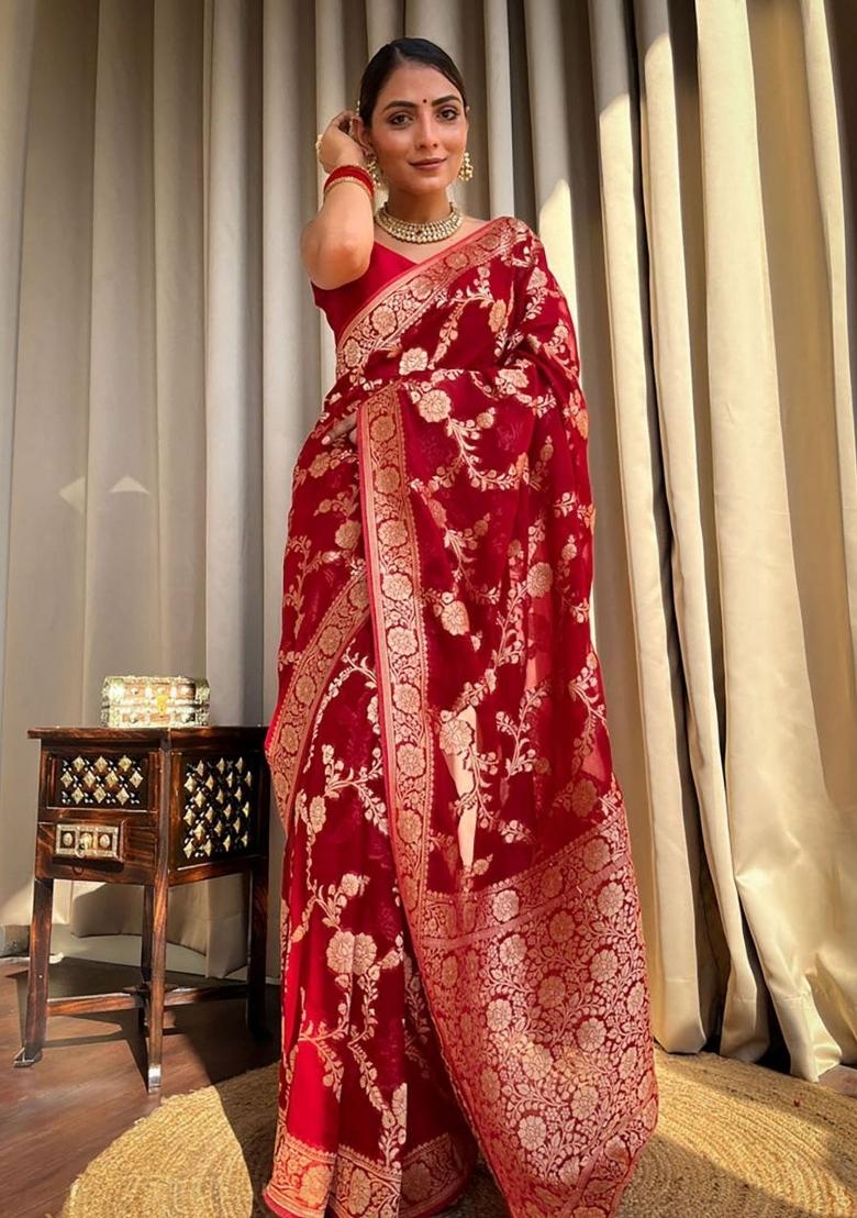 Red Jacquard Silk Blend Saree Set - Indya