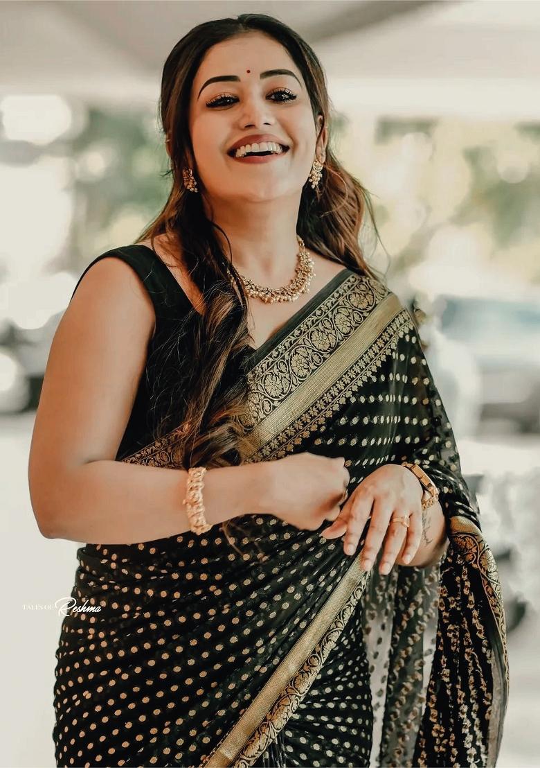 Black Jacquard Silk Blend Saree Set - Indya