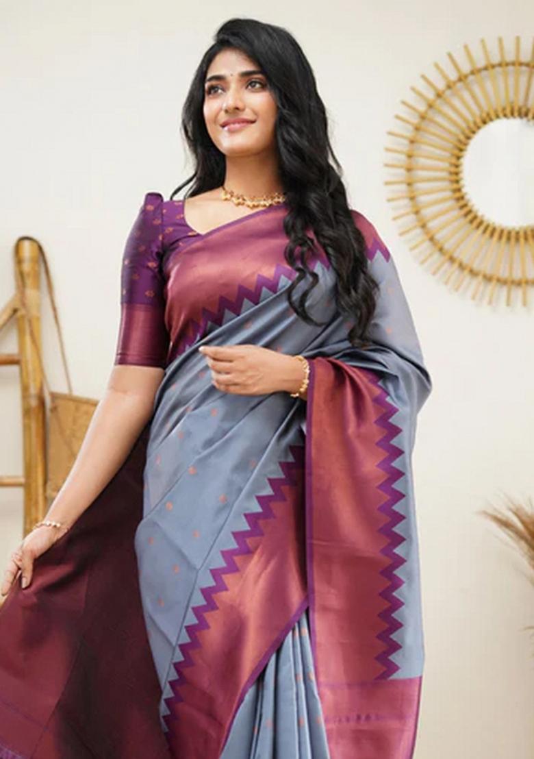Grey Jacquard Silk Blend Saree Set - Indya