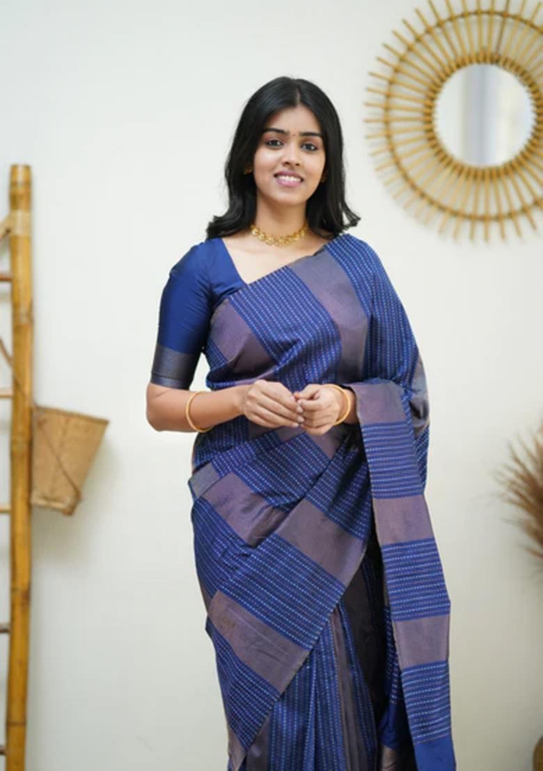 Navy Blue Jacquard Silk Blend Saree Set - Indya