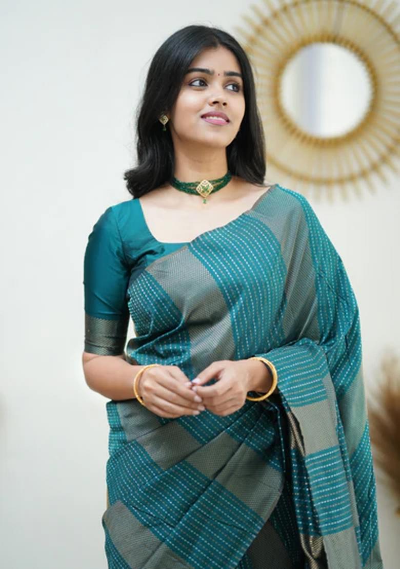 Rama Jacquard Silk Blend Saree Set - Indya