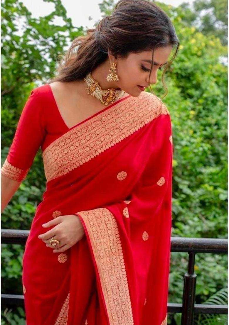 Red Jacquard Silk Blend Saree Set - Indya