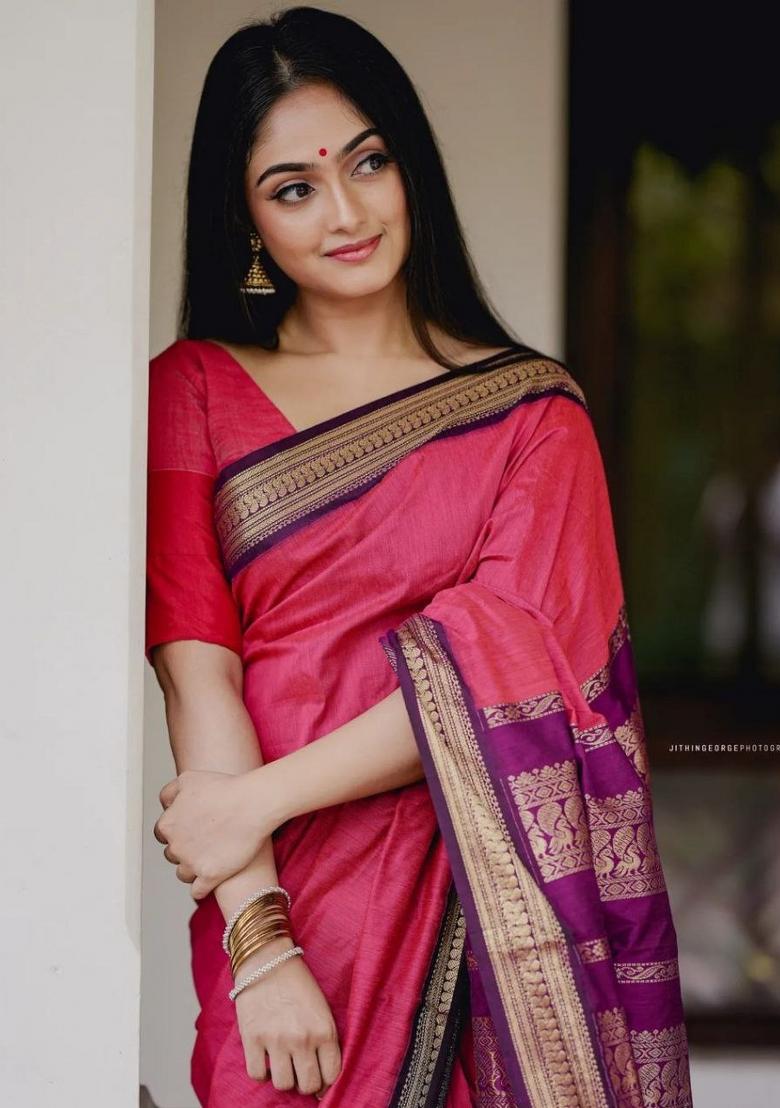 Pink Jacquard Silk Blend Saree Set - Indya