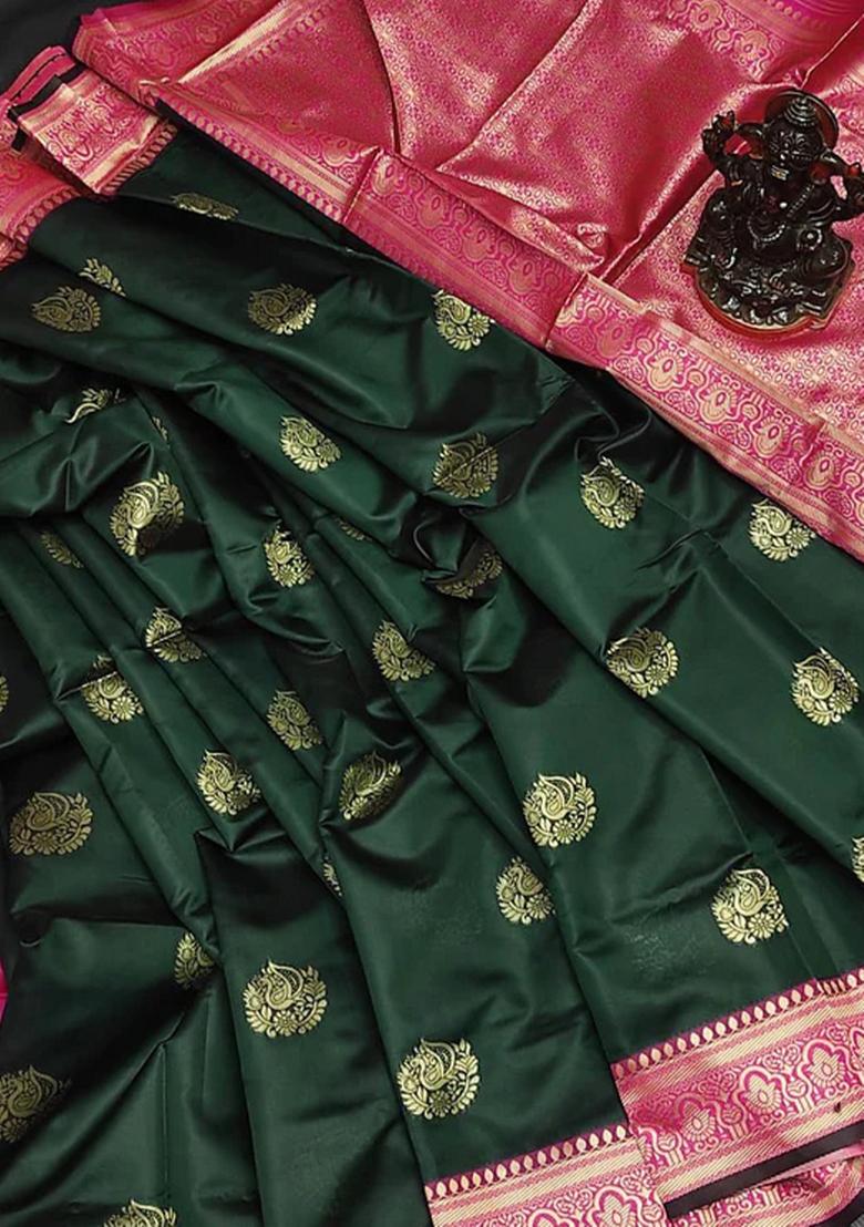 White Jacquard Silk Blend Saree Set - Indya