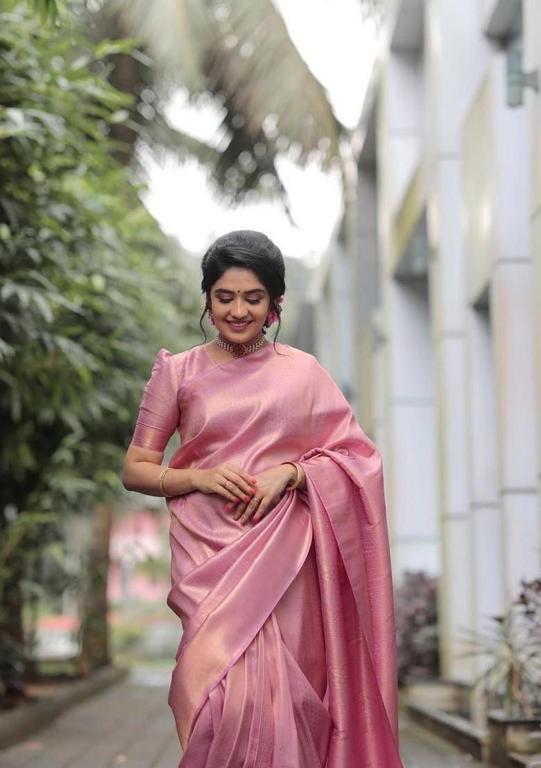Peach Jacquard Silk Blend Saree Set - Indya