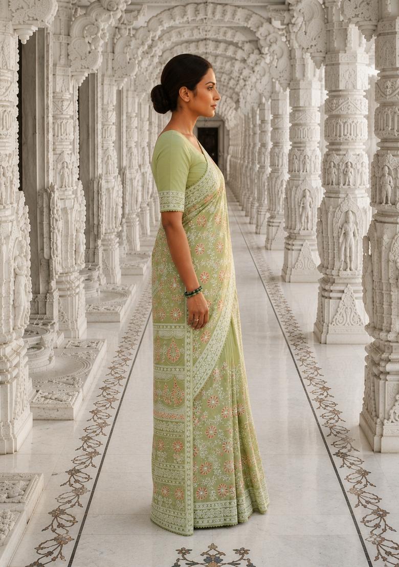 Pista Solid Georgette Saree Set - Indya