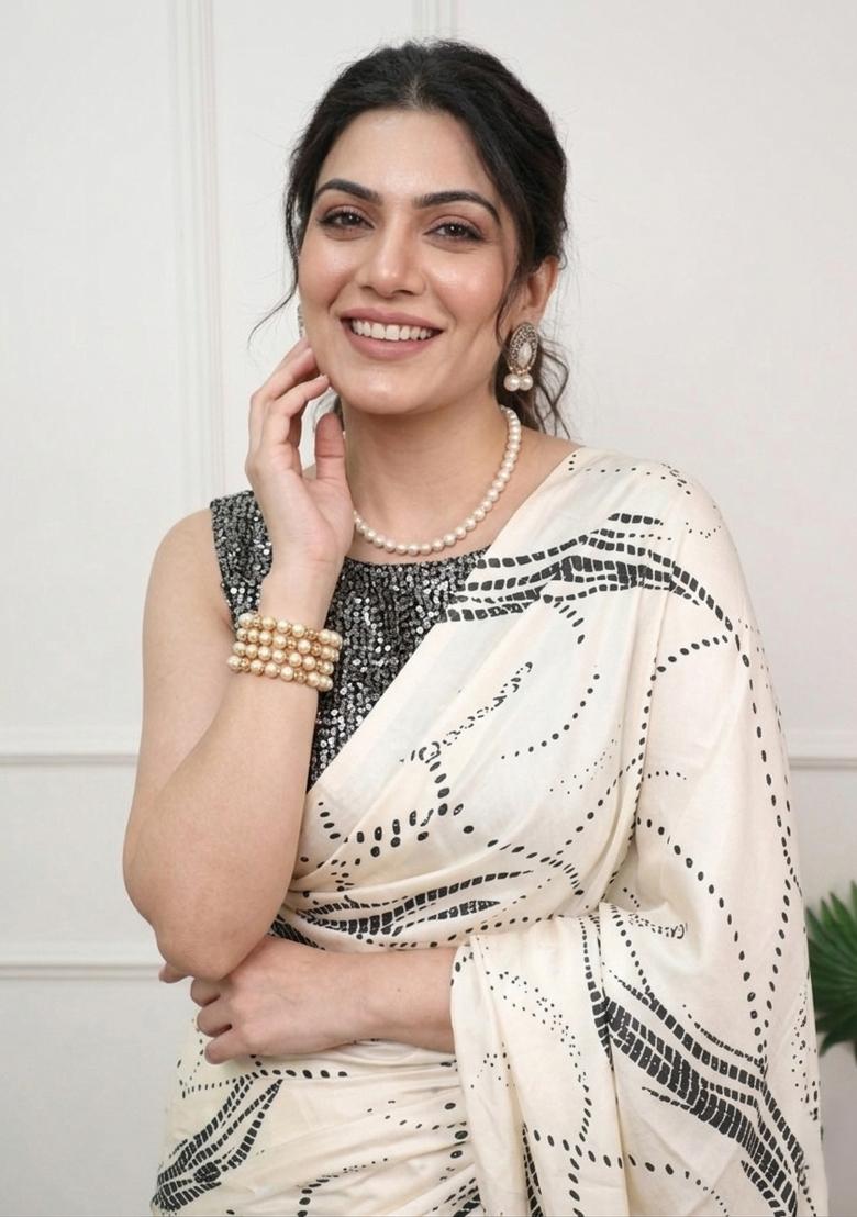 Off White Printed Silk Saree Set - Indya