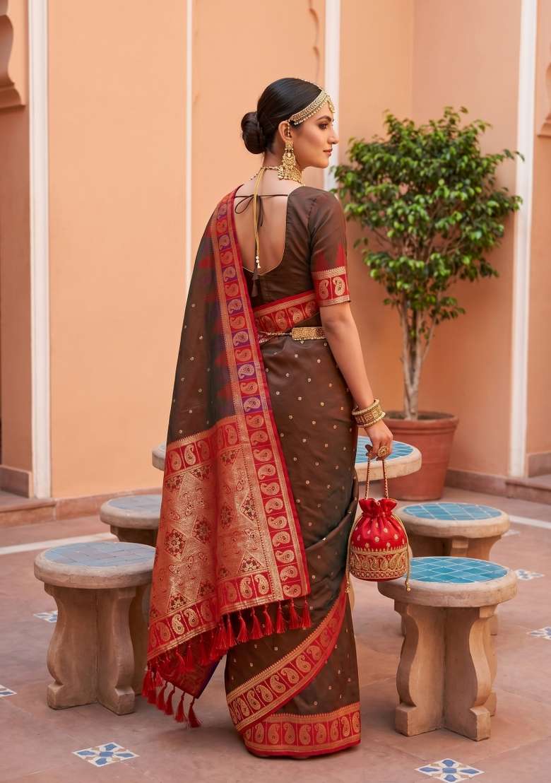 Olive Banarasi Saree Set with Zari Work for Diwali | Wedding & Festive Wear - Indya