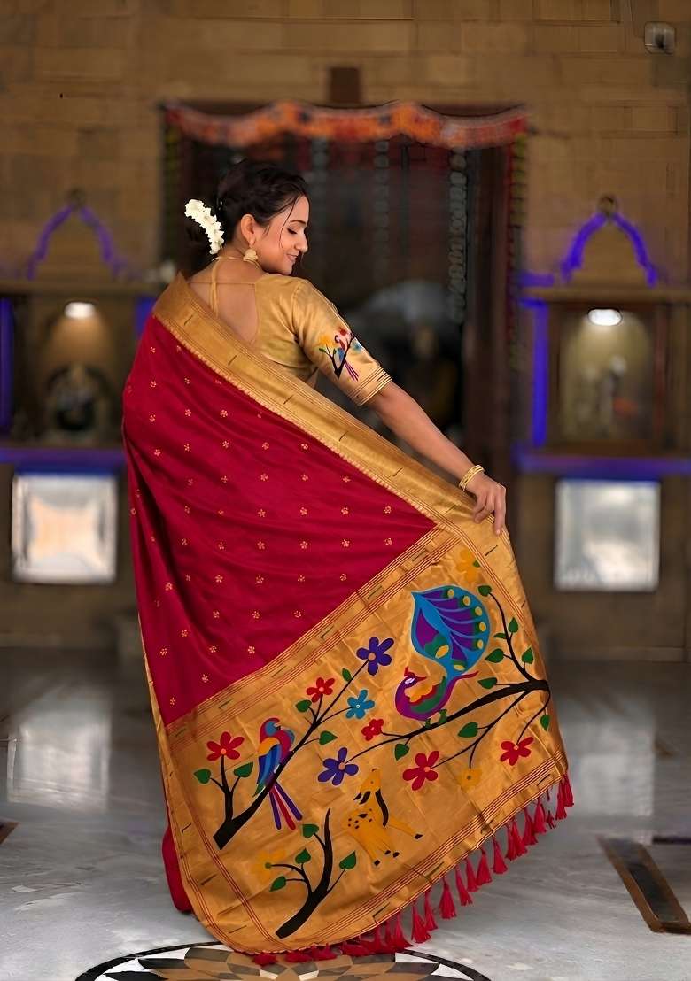 Red Zari Work Banarasi Saree Set for Diwali and Festive Wear - Indya