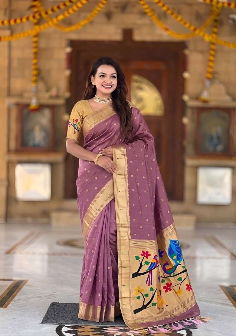 Onion Pink Zari Work Banarasi Saree Set for Diwali and Festive Wear - Indya
