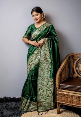 Dark Green Handloom Silk Saree Set