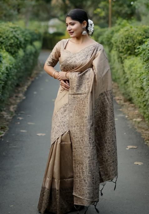 Beige Handloom Silk Saree Set