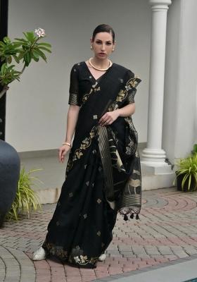 Black Handloom Silk Saree Set
