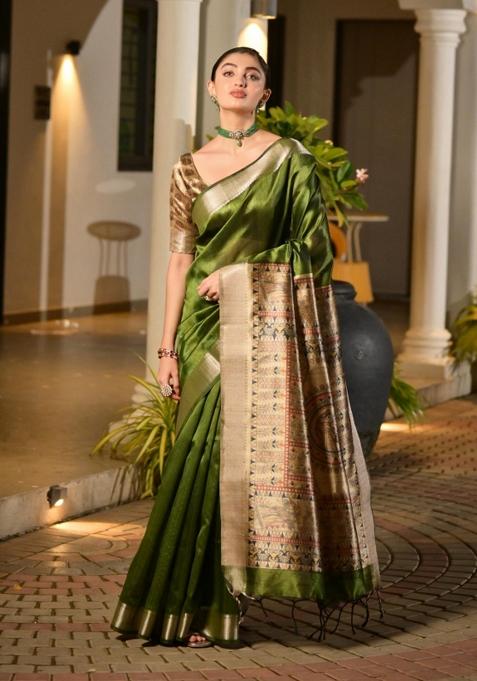 Green Handloom Silk Saree Set