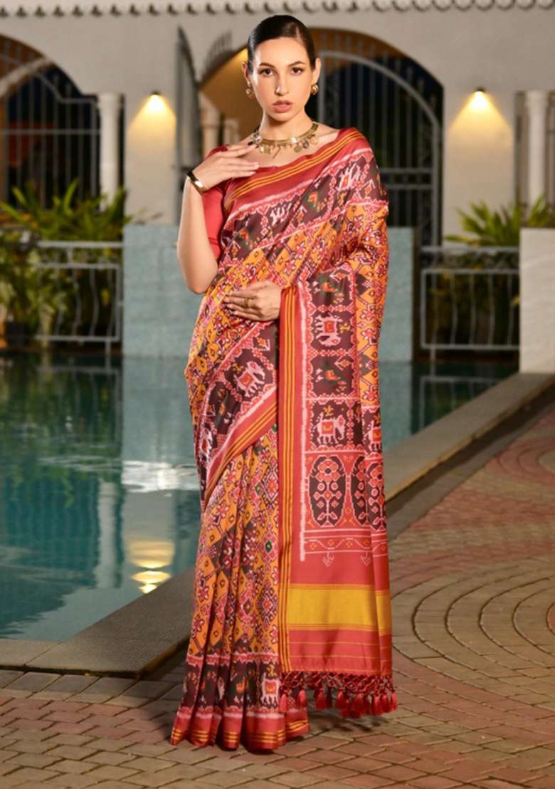 Multicolor Handloom Silk Saree Set for Diwali and Festive Wear - Indya