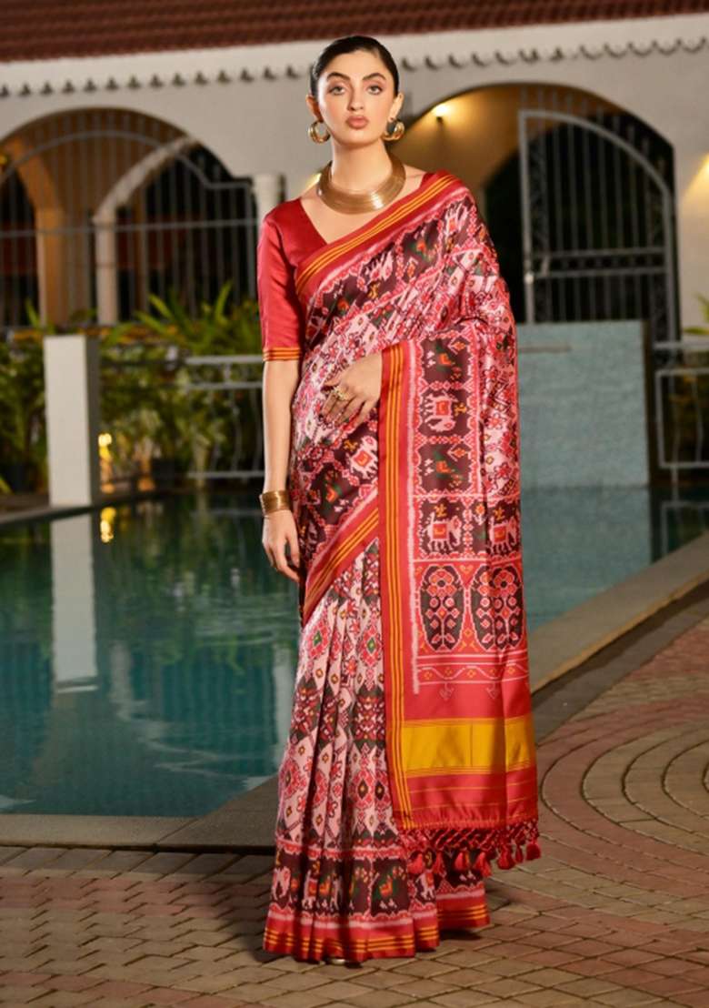 Multicolor Handloom Silk Saree Set for Diwali | Wedding & Festive Wear - Indya