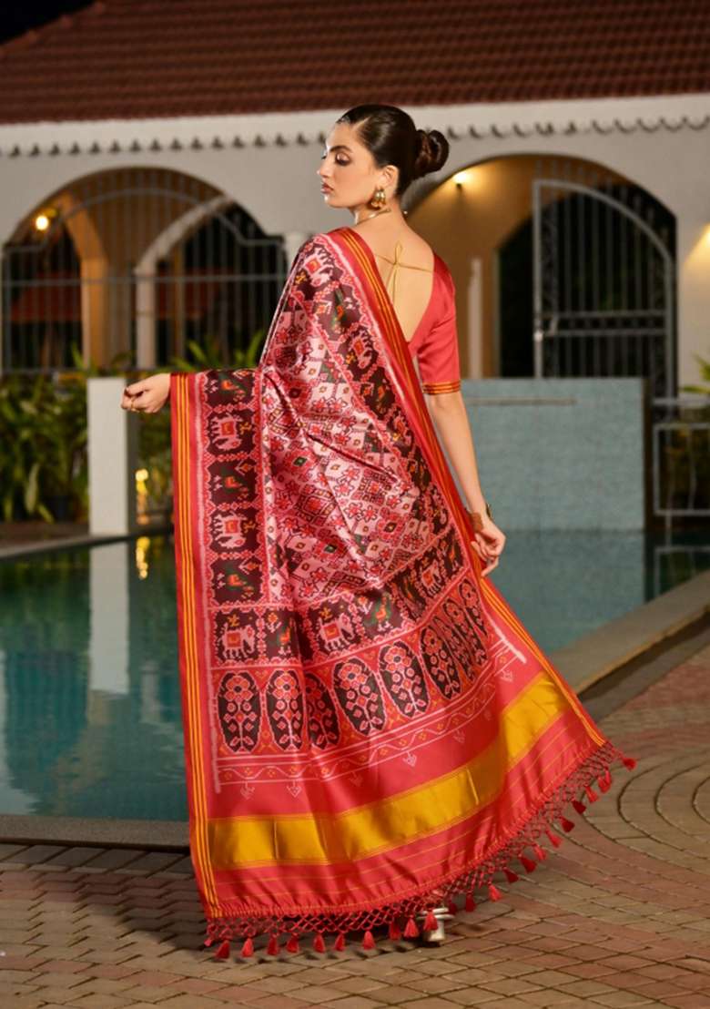 Multicolor Handloom Silk Saree Set for Diwali | Wedding & Festive Wear - Indya