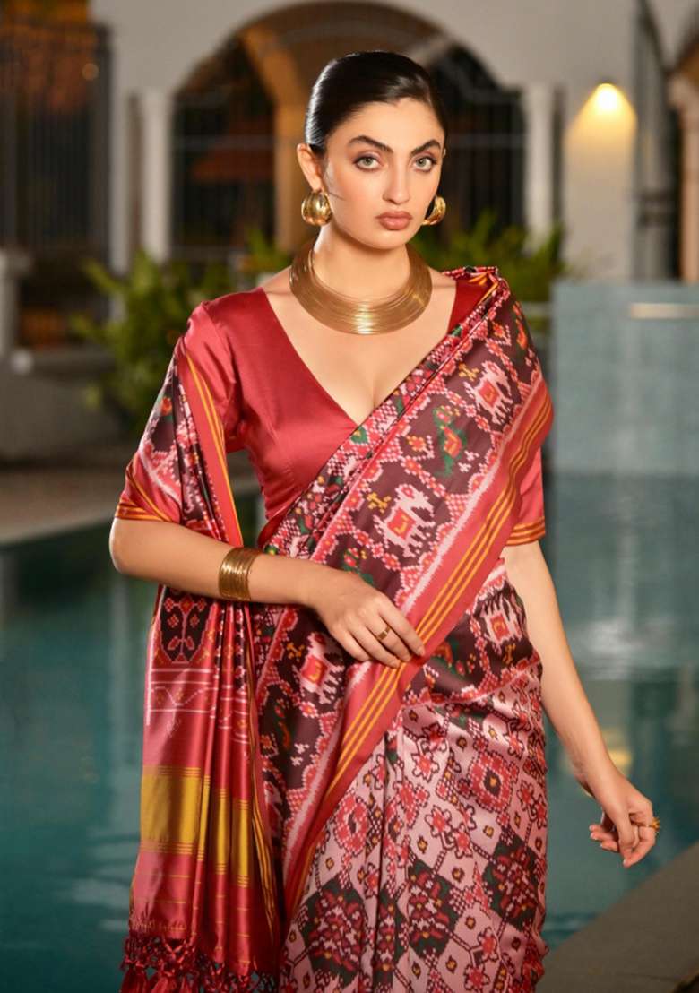 Multicolor Handloom Silk Saree Set for Diwali | Wedding & Festive Wear - Indya
