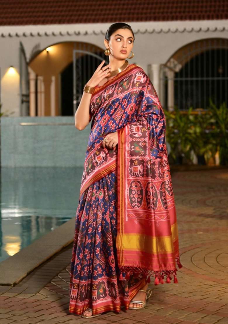 Multicolor Handloom Silk Saree Set for Diwali | Wedding & Festive Wear - Indya