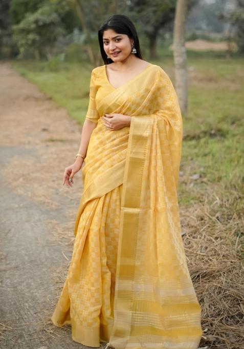 Yellow Handloom Silk Saree Set