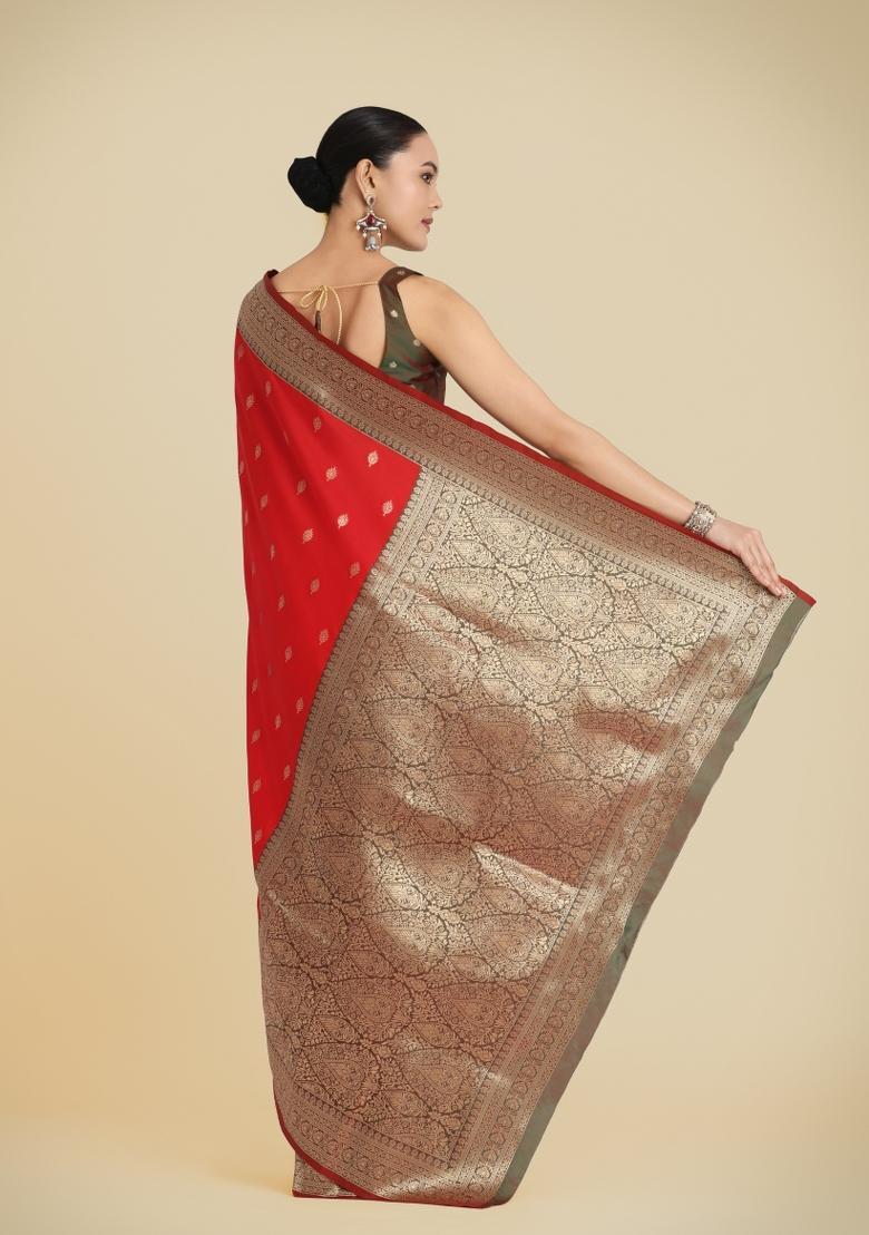 Red Woven Silk Saree Set - Indya