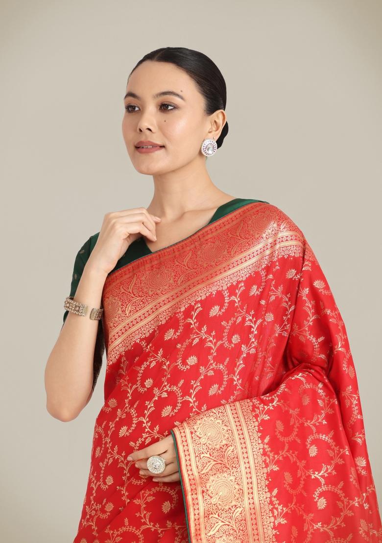 Red Woven Silk Saree Set - Indya