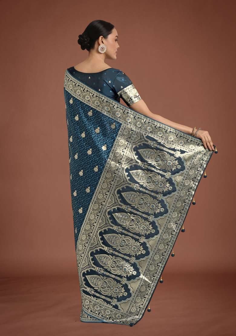 Turquoise Woven Silk Saree Set for Diwali and Festive Wear - Indya