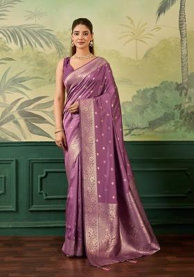 Peach Jacquard Banarasi Saree Set