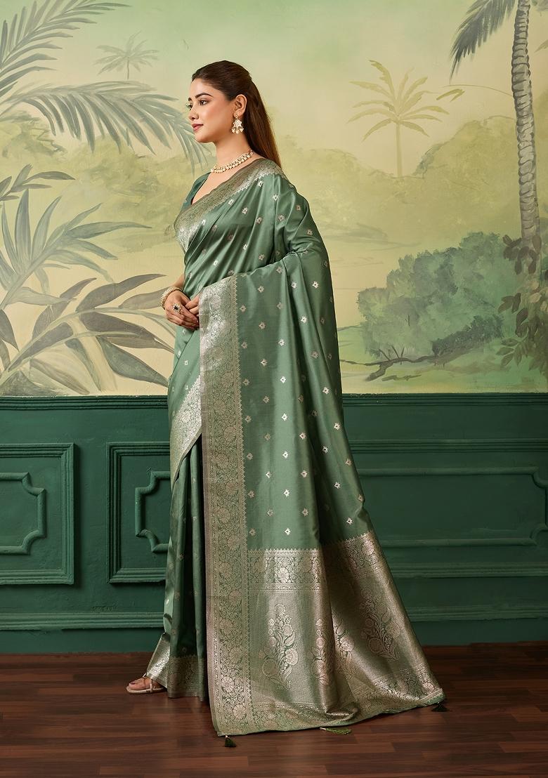 Green Jacquard Banarasi Saree Set - Indya