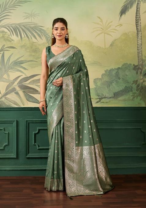 Green Jacquard Banarasi Saree Set