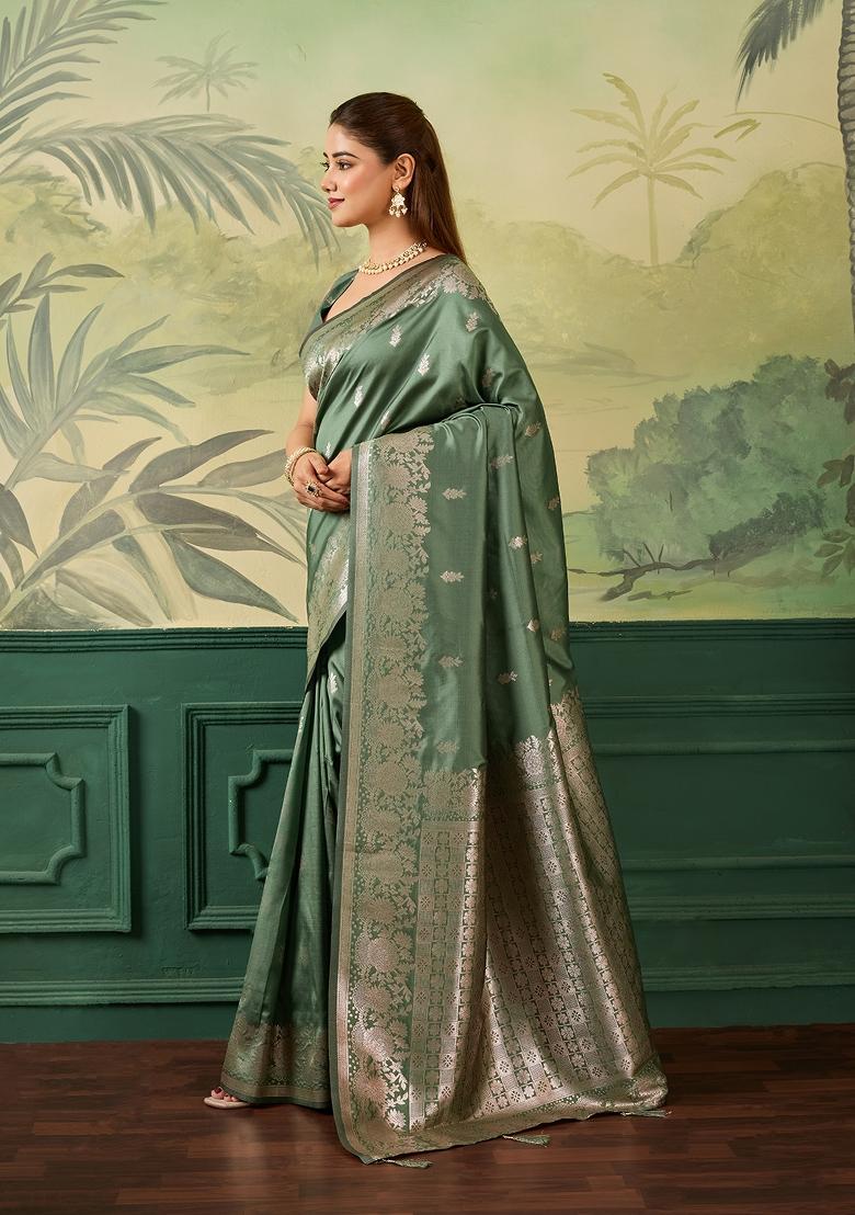 Green Jacquard Banarasi Saree Set - Indya