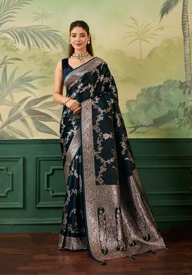 Green Jacquard Satin Saree Set