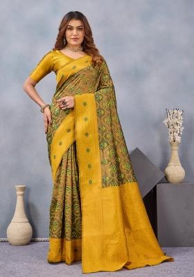 Green And Mustard Printed Pashmina Saree Set