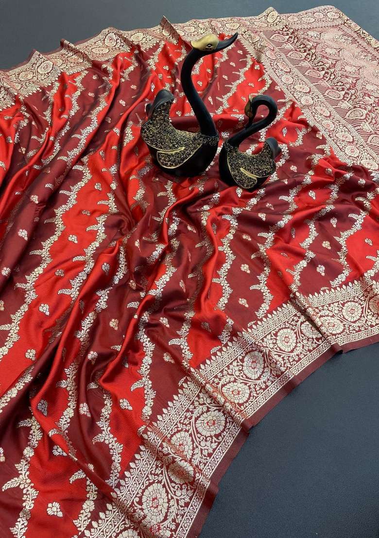 Red Zari Weaving Banarasi Saree Set for Diwali | Wedding & Festive Wear - Indya